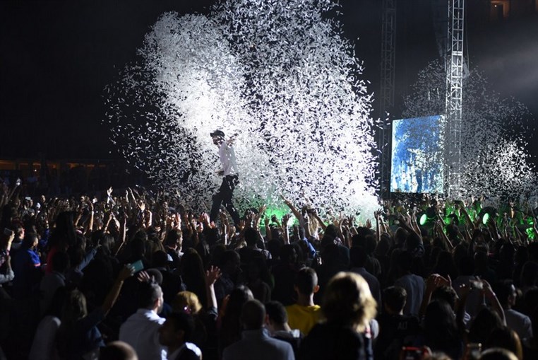 Enrique Iglesias at Ehdeniyat